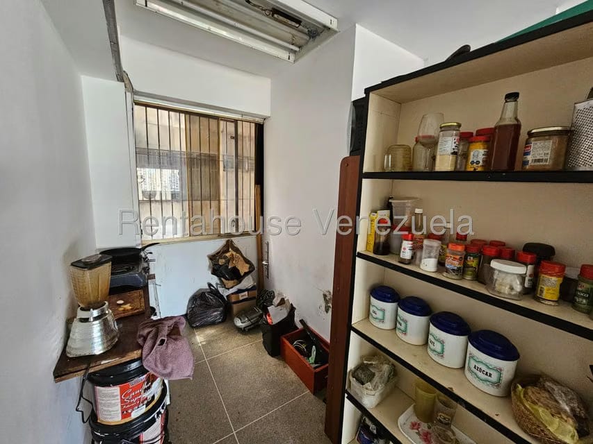 Comercial (Oficina) en Venta en Parroquia Catedral, Distrito Metropolitano - 12