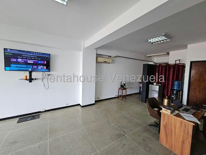 Comercial (Oficina) en Venta en Parroquia Catedral, Distrito Metropolitano - 8