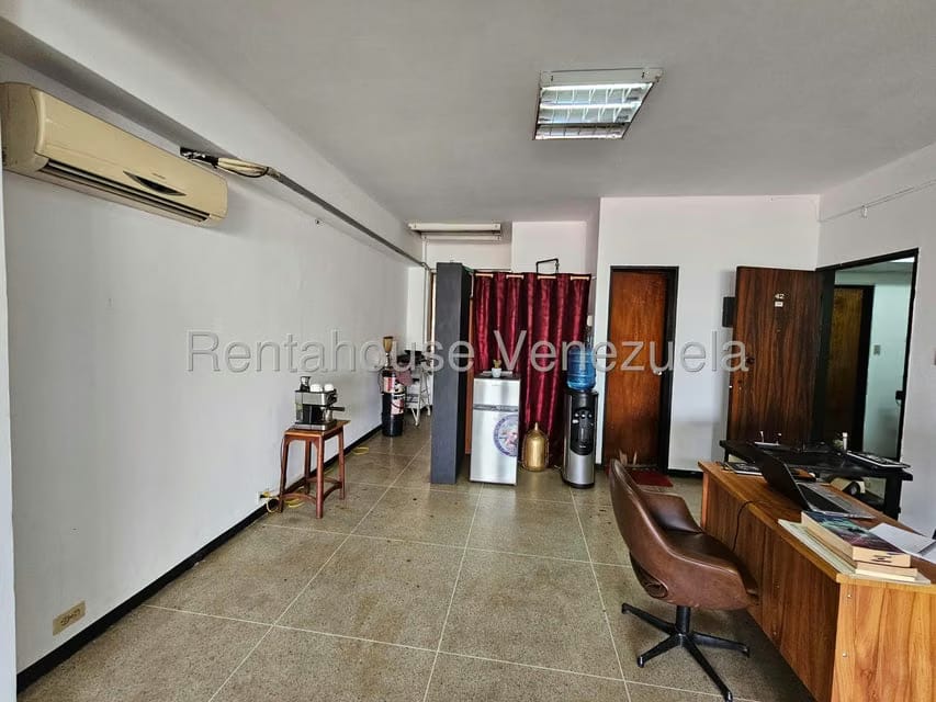Comercial (Oficina) en Venta en Parroquia Catedral, Distrito Metropolitano - 9