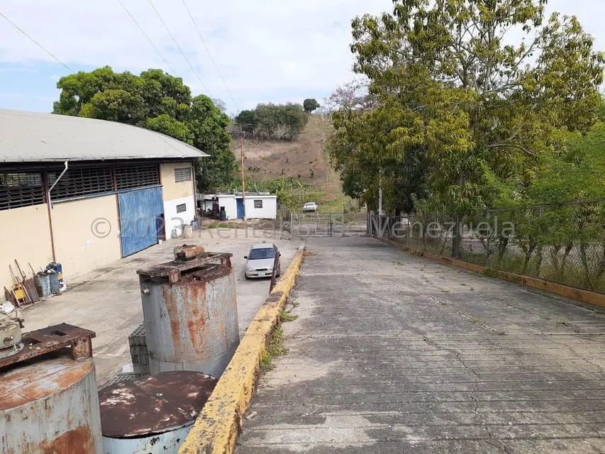 Comercial (Galpon - Deposito) en Venta en Las Mercedes, Miranda - 41