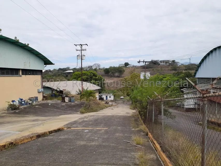 Comercial (Galpon - Deposito) en Venta en Las Mercedes, Miranda - 45