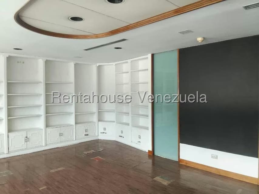 Comercial (Oficina) en Alquiler en Plaza Venezuela, Distrito Metropolitano - 7
