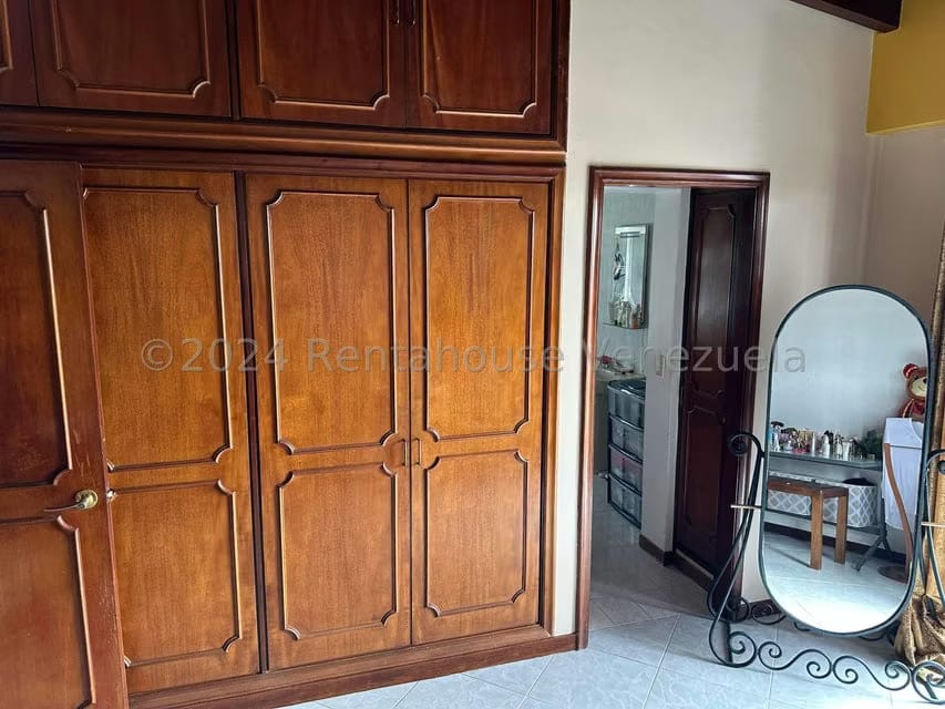 Casa (Multipes Niveles) en Venta en Monterrey, Distrito Metropolitano - 36