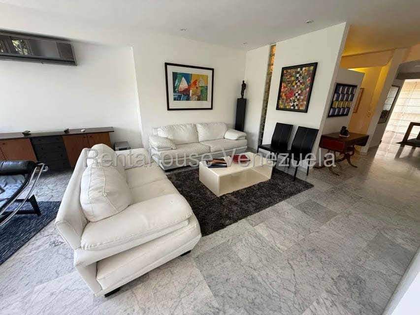 Apartamento (1 Nivel) en Alquiler en Altamira, Distrito Metropolitano - 3