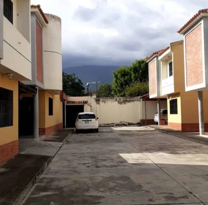 Townhouse en Venta - Urb. El Paraíso - San Diego - Estado Carabobo