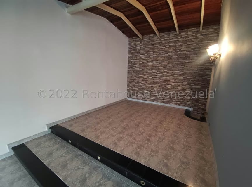 Casa (Multipes Niveles) en Venta en Valle Lindo de Turmero, Aragua - 4