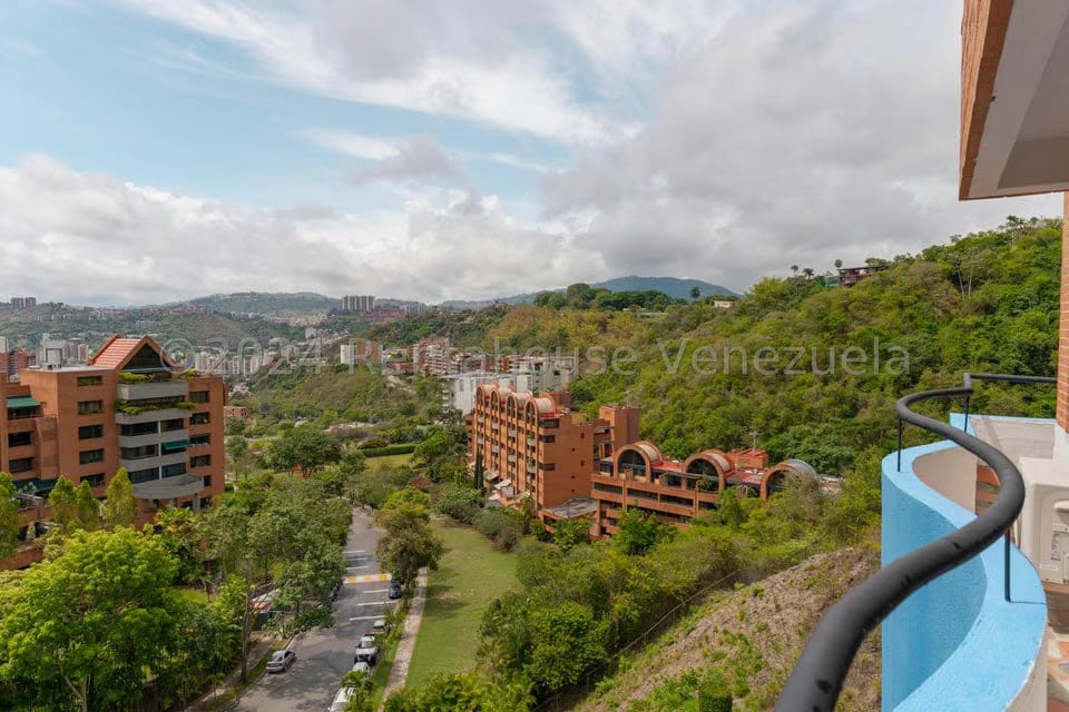 Apartamento (1 Nivel) en Alquiler en Lomas de La Alameda, Distrito Metropolitano - 28