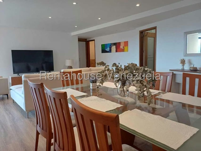 Apartamento (1 Nivel) en Alquiler en Lomas de La Alameda, Distrito Metropolitano - 4