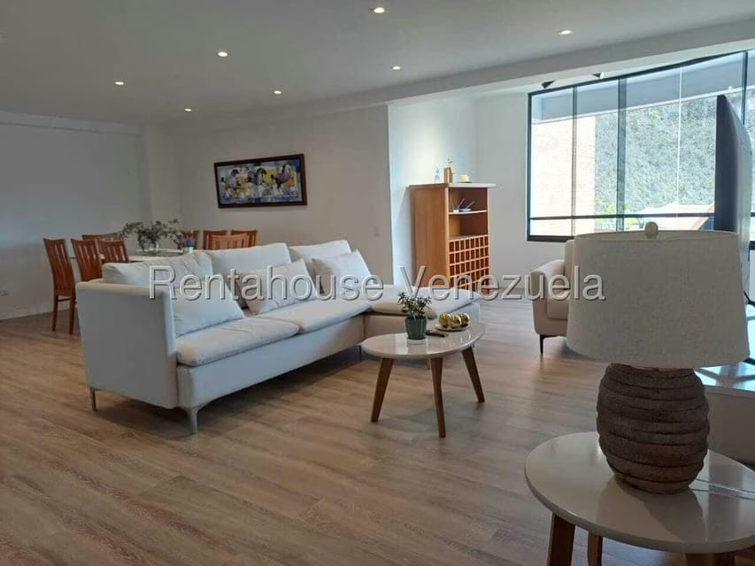 Apartamento (1 Nivel) en Alquiler en Lomas de La Alameda, Distrito Metropolitano - 6