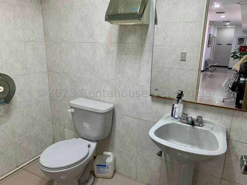 Comercial (Local Comercial) en Venta en Chuao, Distrito Metropolitano - 13