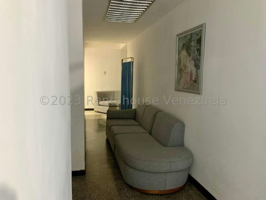 Comercial (Local Comercial) en Venta en Chuao, Distrito Metropolitano - 3