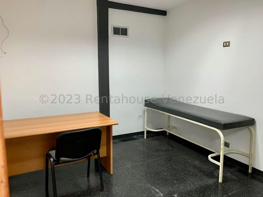 Comercial (Local Comercial) en Venta en Chuao, Distrito Metropolitano - 5