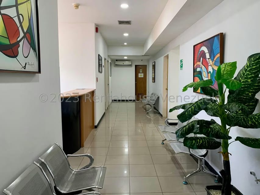Comercial (Local Comercial) en Venta en Chuao, Distrito Metropolitano - 9