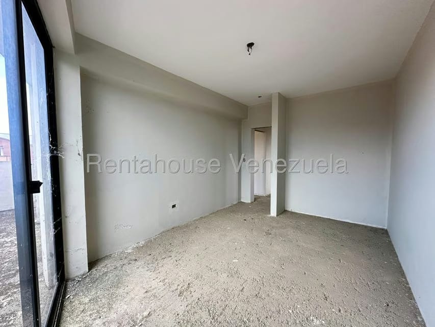 Apartamento (Penthouse) en Venta en Triangulo del Este, Lara - 12