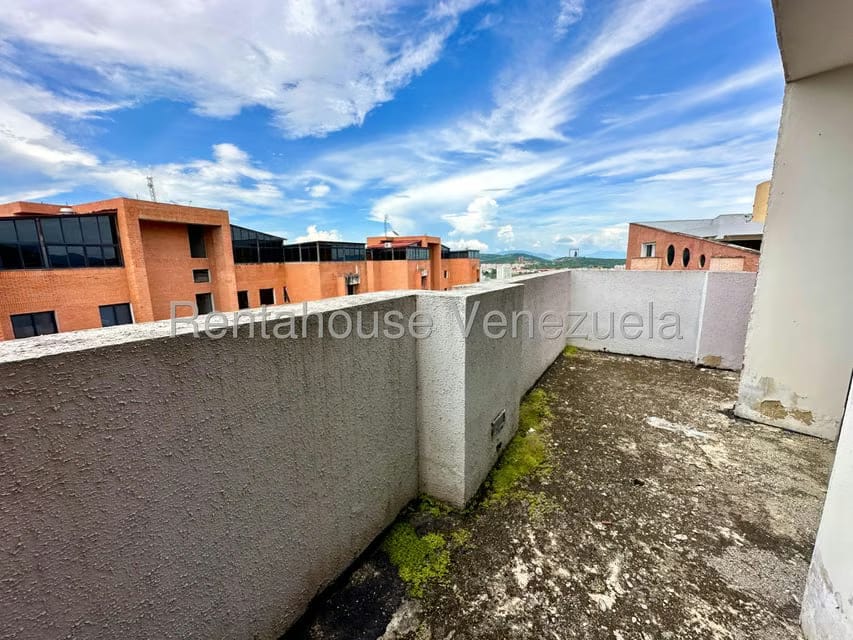 Apartamento (Penthouse) en Venta en Triangulo del Este, Lara - 13