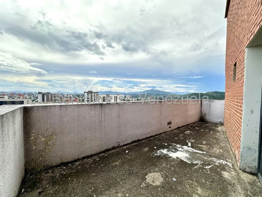 Apartamento (Penthouse) en Venta en Triangulo del Este, Lara - 35