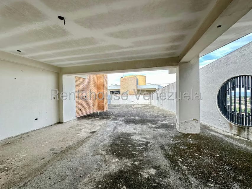 Apartamento (Penthouse) en Venta en Triangulo del Este, Lara - 38