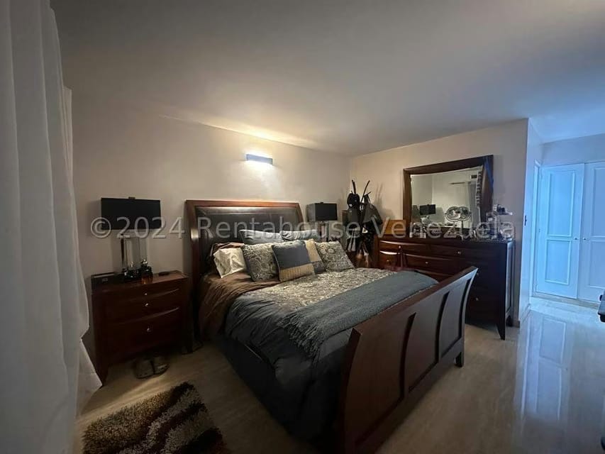 Apartamento (1 Nivel) en Venta en Colinas de La Tahona, Distrito Metropolitano - 16