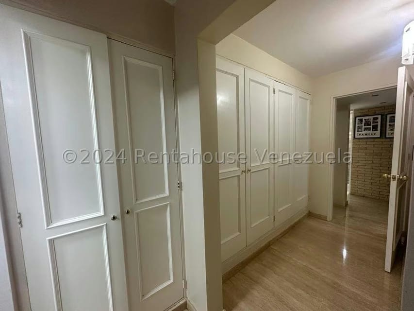 Apartamento (1 Nivel) en Venta en Colinas de La Tahona, Distrito Metropolitano - 18