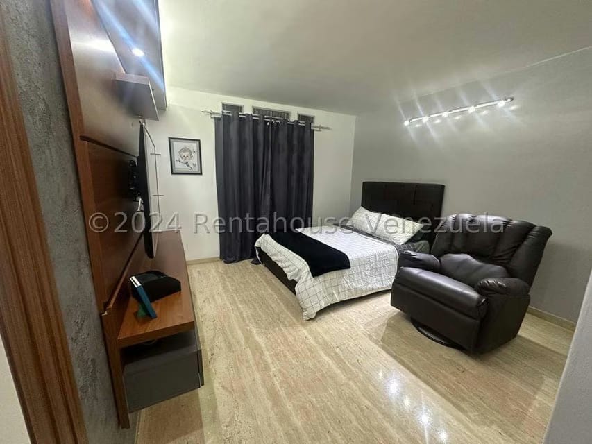 Apartamento (1 Nivel) en Venta en Colinas de La Tahona, Distrito Metropolitano - 20