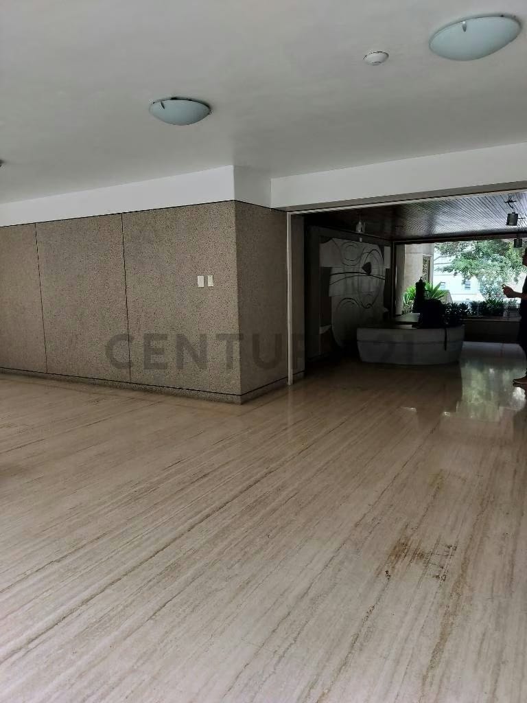 Amplio apartamento ubicado en PB en Los Naranjos del Cafetal - 3