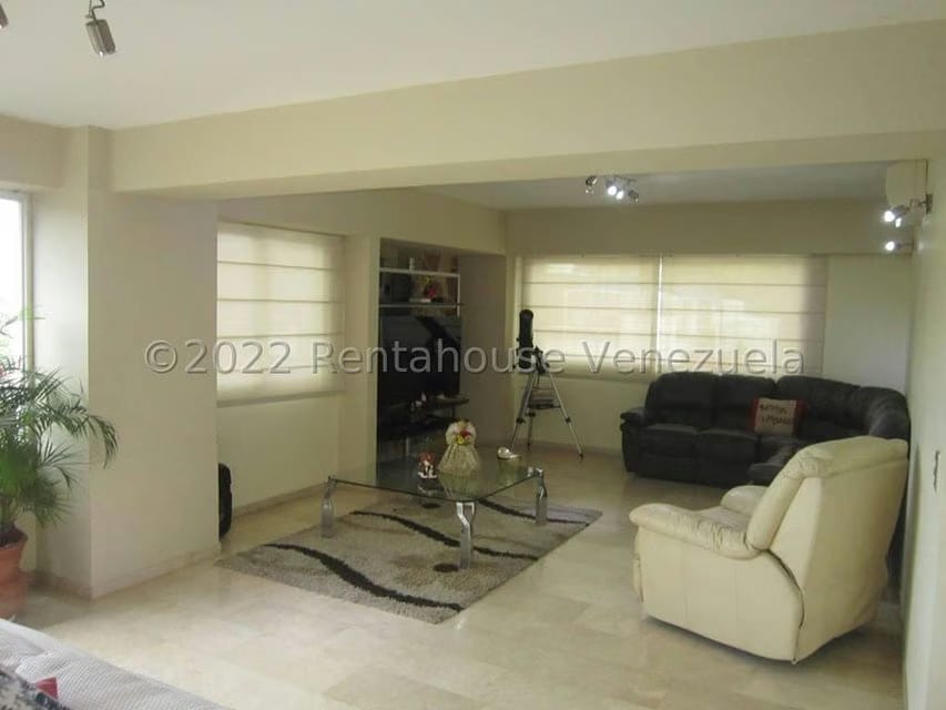 Apartamento (Penthouse) en Venta en Guaicay, Distrito Metropolitano - 2