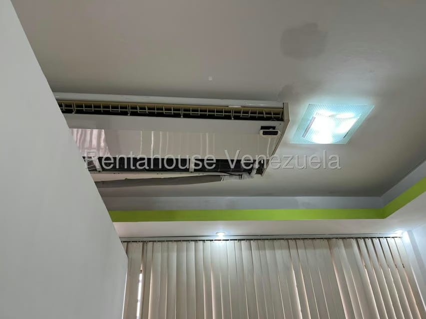 Comercial (Oficina) en Venta en Avenida Bolivar, Aragua - 9