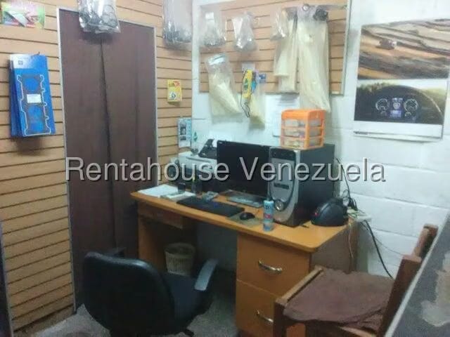 Comercial (Galpon - Deposito) en Venta en San Blas, Carabobo - 20