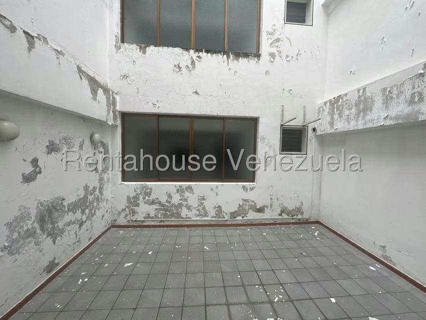 Comercial (Local Comercial) en Venta en Baruta, Distrito Metropolitano - 18