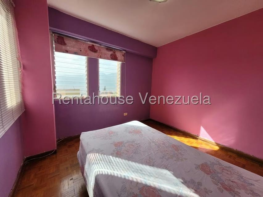 Apartamento (Duplex) en Venta en Los Samanes, Distrito Metropolitano - 13