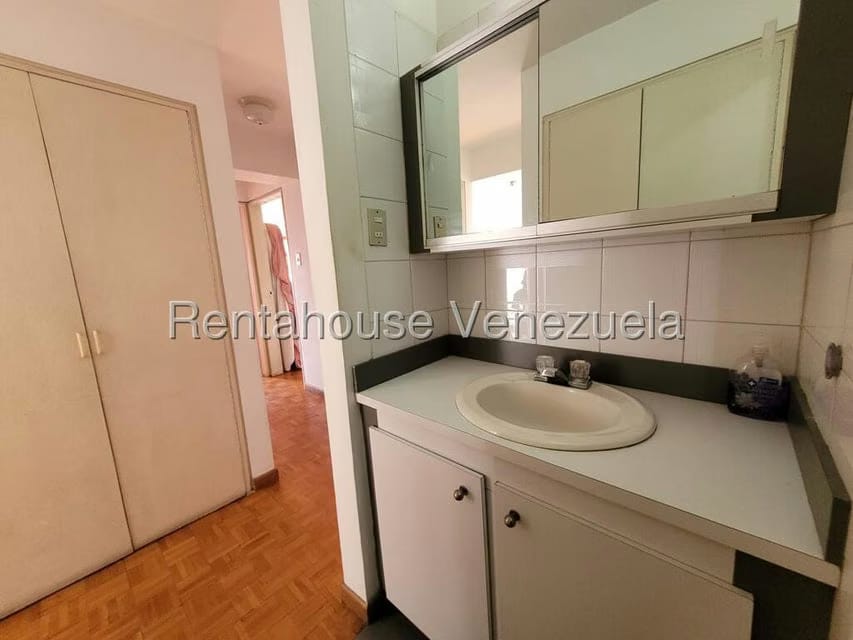 Apartamento (Duplex) en Venta en Los Samanes, Distrito Metropolitano - 14