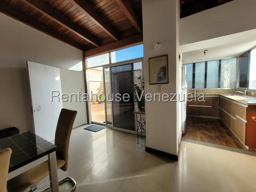 Apartamento (Duplex) en Venta en Los Samanes, Distrito Metropolitano - 22