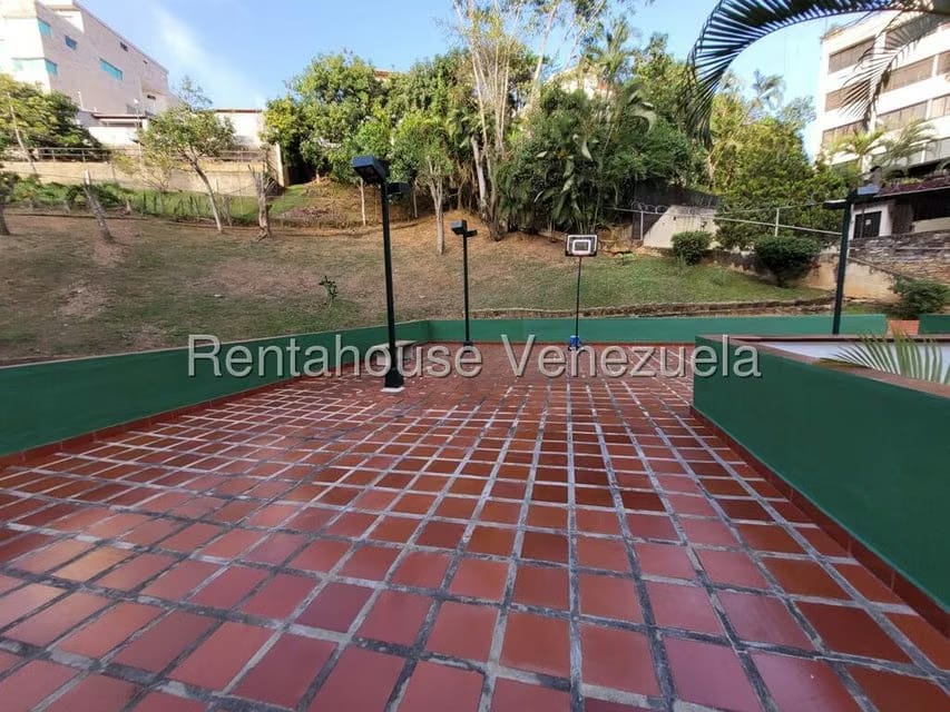 Apartamento (Duplex) en Venta en Los Samanes, Distrito Metropolitano - 27