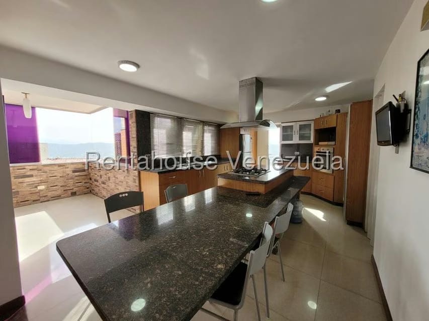 Apartamento (Duplex) en Venta en Los Samanes, Distrito Metropolitano - 4