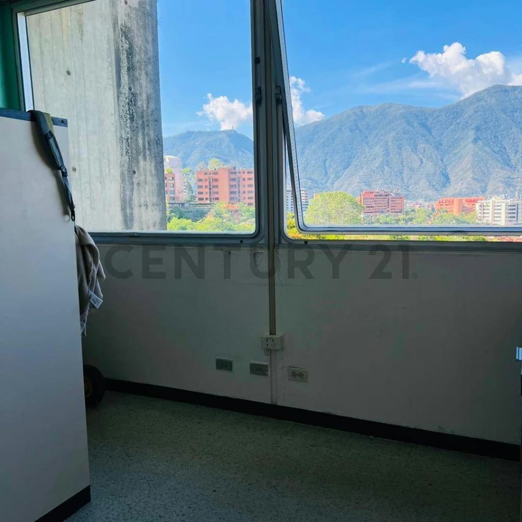 Oficina en alquiler en la Torre empresarial del Centro Médico de Caracas - 11