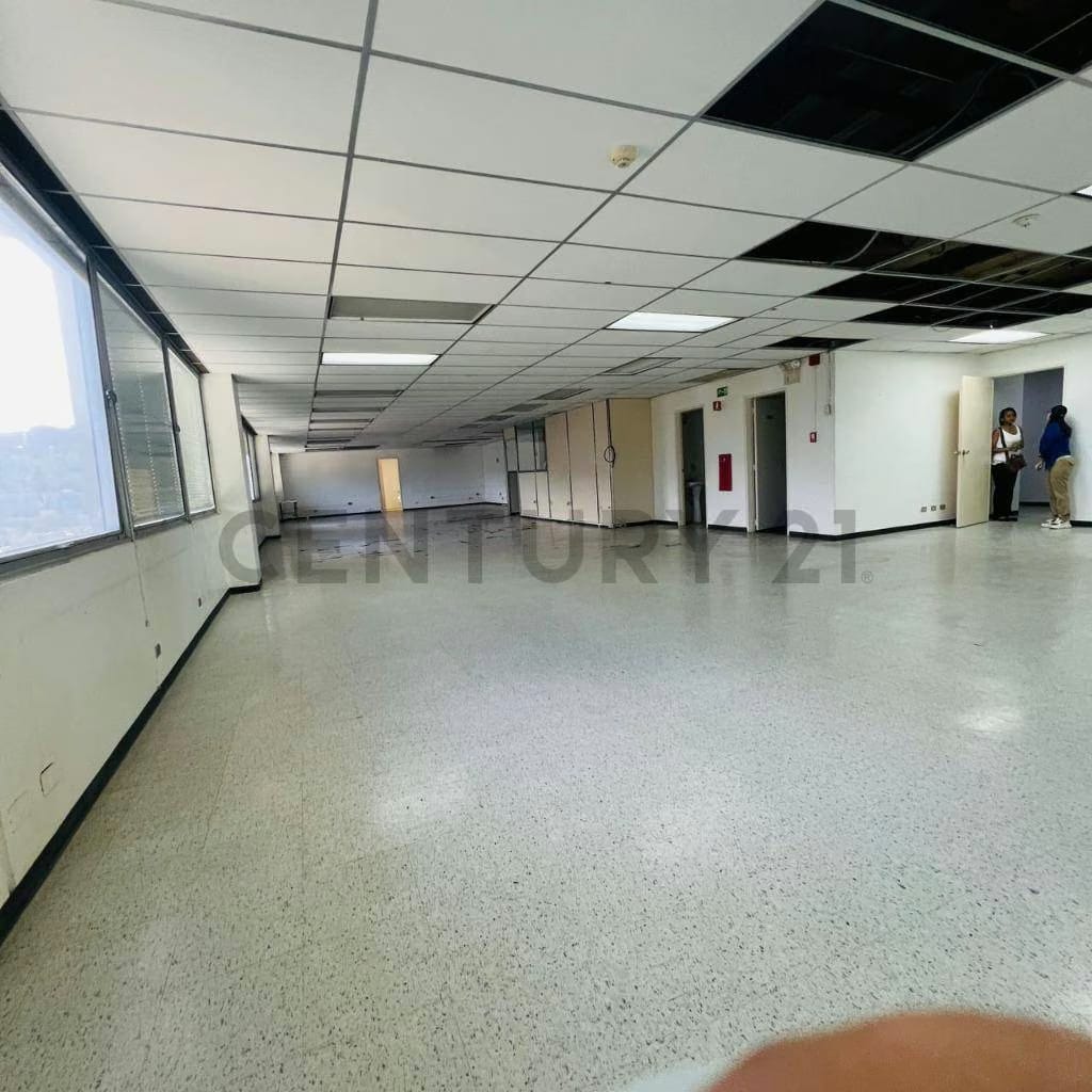 Oficina en alquiler en la Torre empresarial del Centro Médico de Caracas - 6