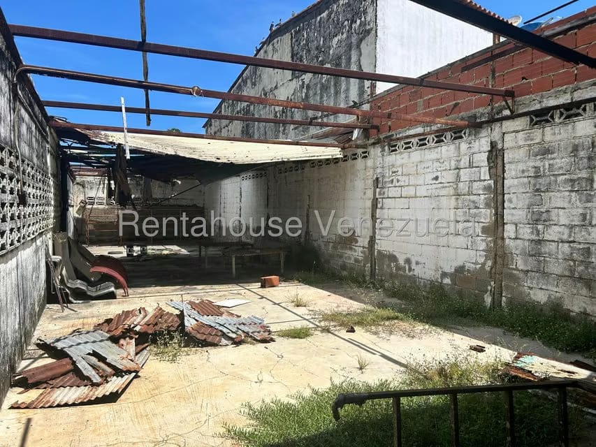 Comercial (Local Comercial) en Venta en Higuerote, Miranda - 25