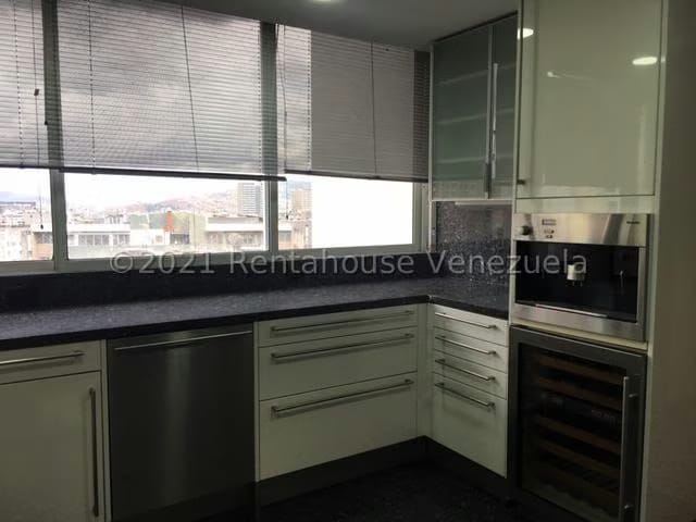 Apartamento (Duplex) en Venta en La Florida, Distrito Metropolitano - 27