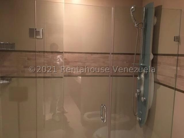 Apartamento (Duplex) en Venta en La Florida, Distrito Metropolitano - 44
