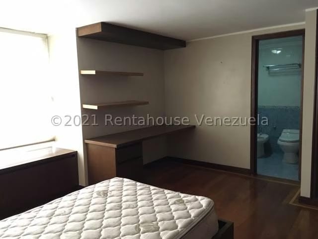 Apartamento (Duplex) en Venta en La Florida, Distrito Metropolitano - 62