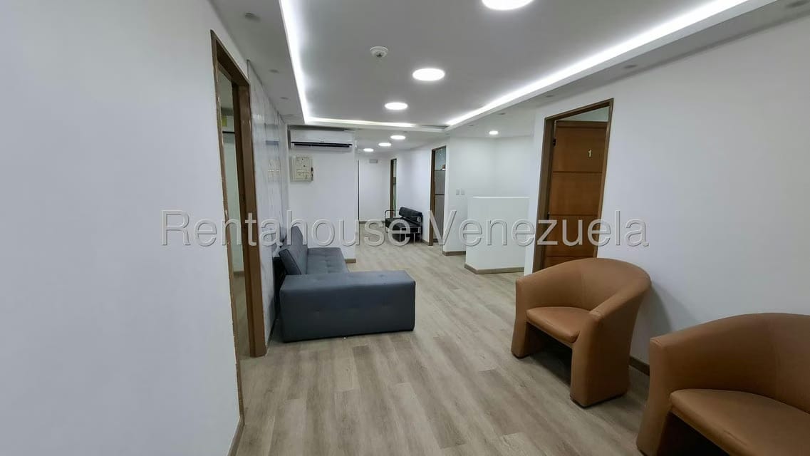 Comercial (Consultorio Medico) en Alquiler en Parroquia La Candelaria, Distrito Metropolitano - 18