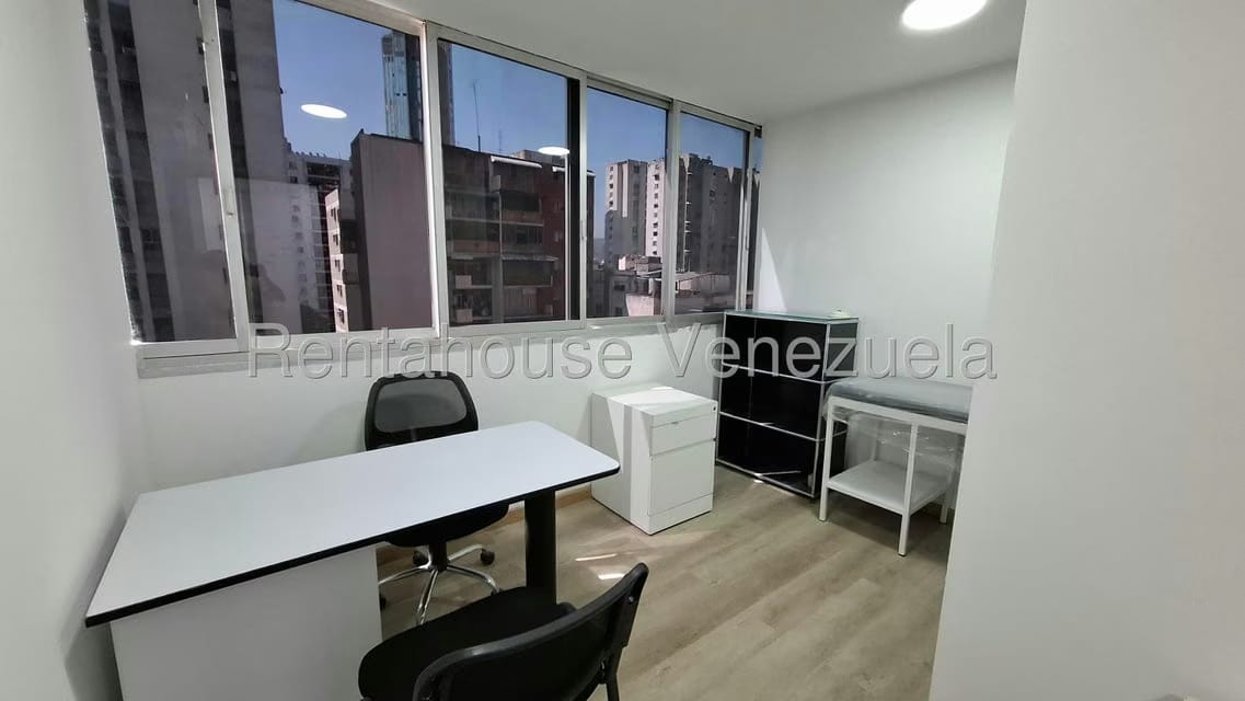 Comercial (Consultorio Medico) en Alquiler en Parroquia La Candelaria, Distrito Metropolitano - 5