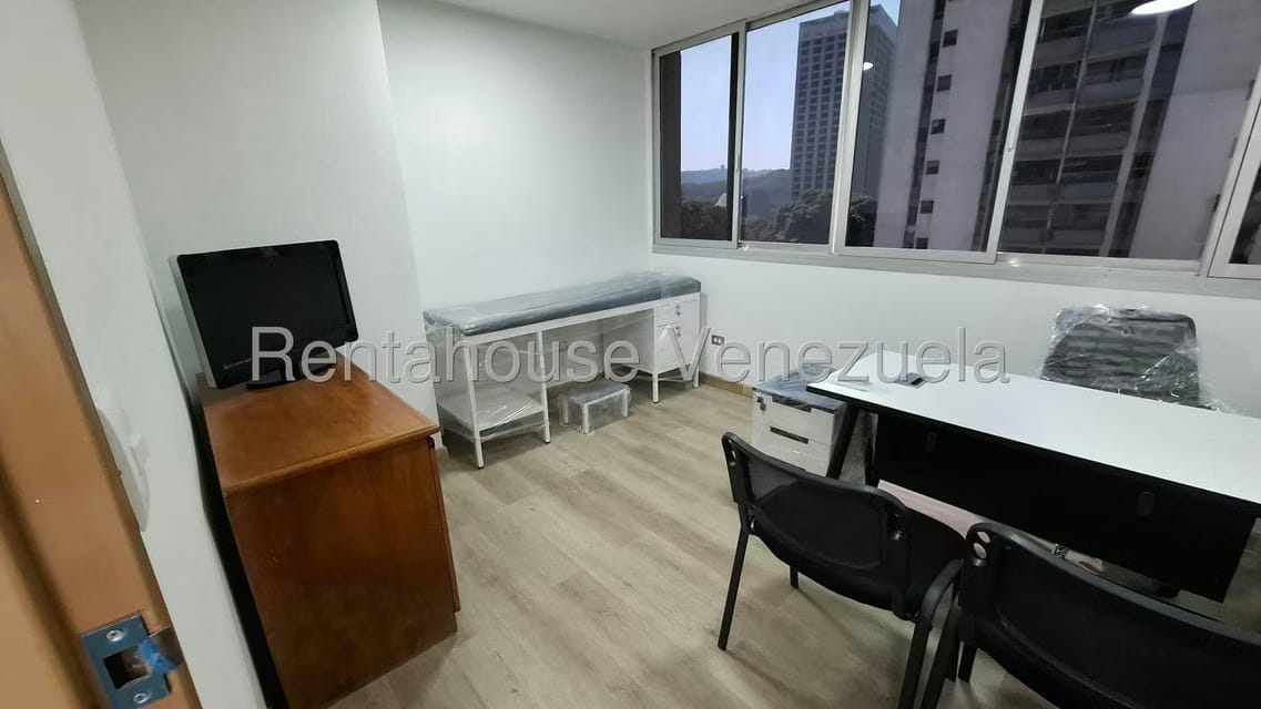 Comercial (Consultorio Medico) en Alquiler en Parroquia La Candelaria, Distrito Metropolitano - 7