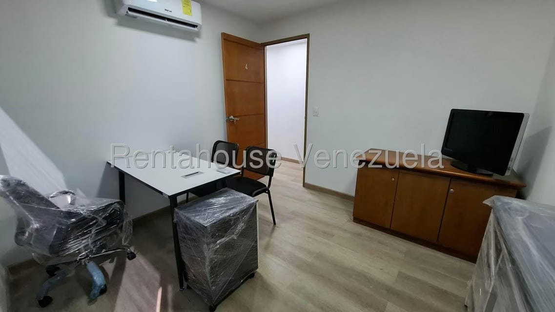 Comercial (Consultorio Medico) en Alquiler en Parroquia La Candelaria, Distrito Metropolitano - 8