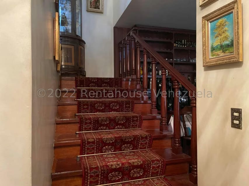 Casa (Multipes Niveles) en Venta en Guatire, Miranda - 11