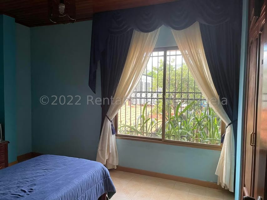 Casa (Multipes Niveles) en Venta en Guatire, Miranda - 19