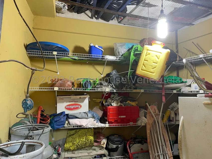 Casa (Multipes Niveles) en Venta en Guatire, Miranda - 34