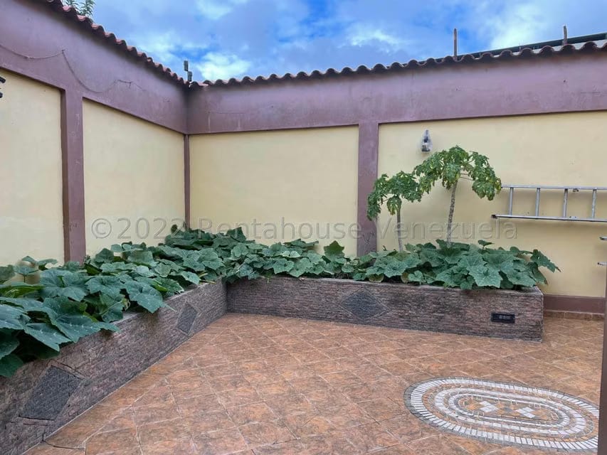 Casa (Multipes Niveles) en Venta en Guatire, Miranda - 36