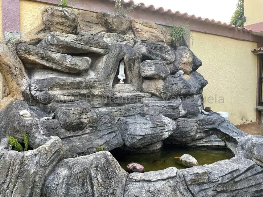 Casa (Multipes Niveles) en Venta en Guatire, Miranda - 51