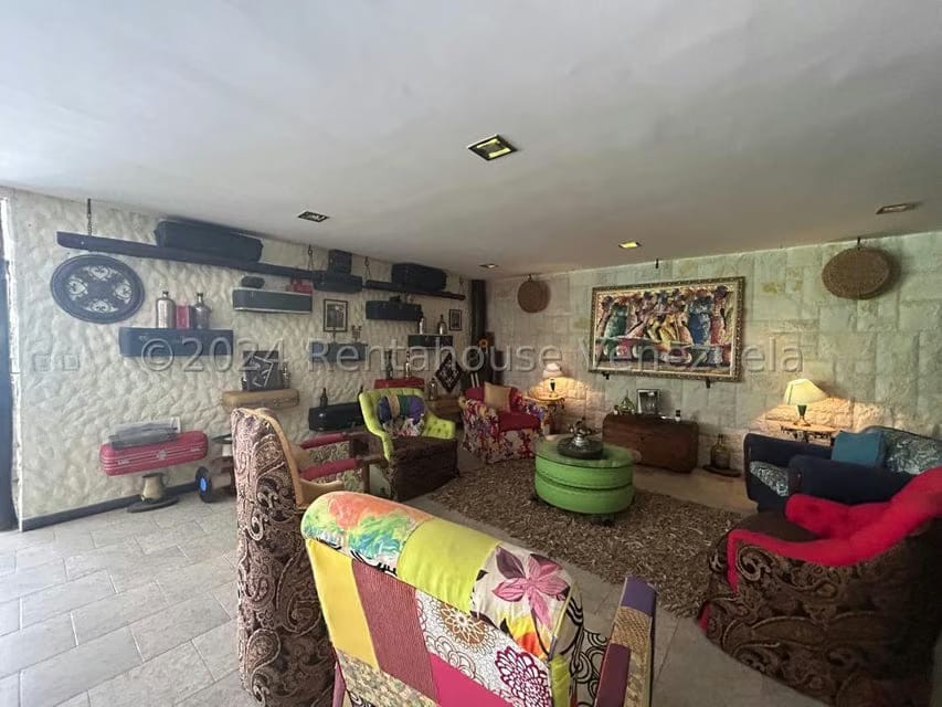 Casa (Multipes Niveles) en Venta en Monterrey, Distrito Metropolitano - 11